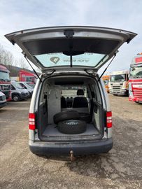 Volkswagen Caddy - 9