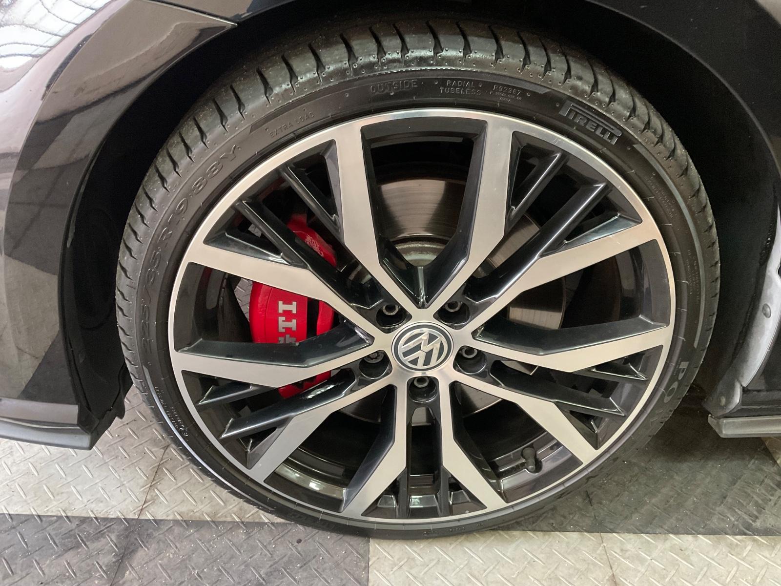 Volkswagen Golf VII GTI Performance, Diff.,Led,Navi,DYNAUD