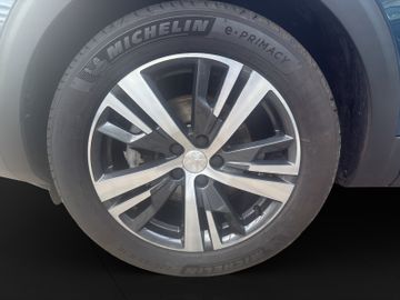 Peugeot 3008 Allure Pack PT 130 Navi+SHZ+RFK+Carplay