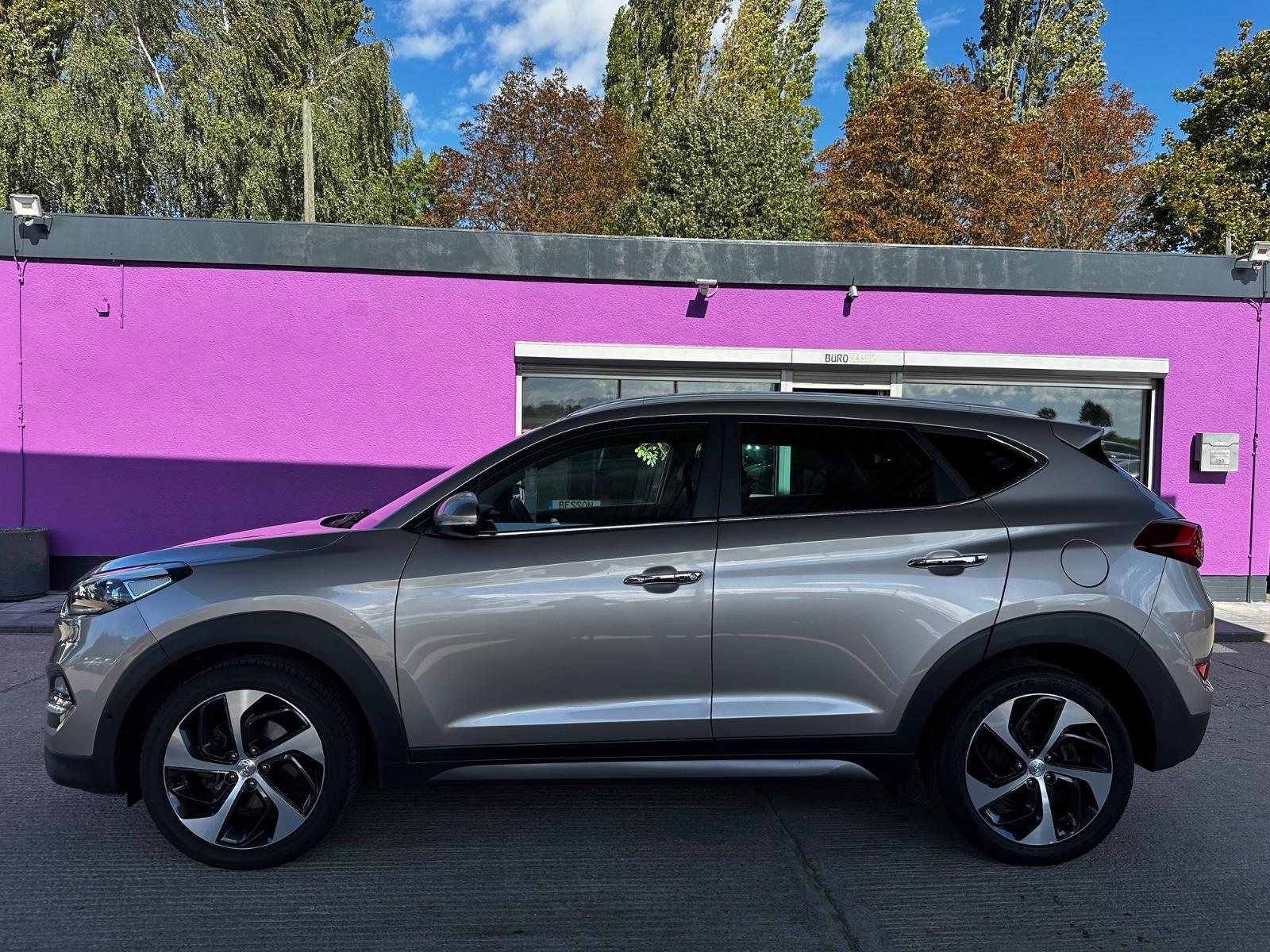 Hyundai Tucson Premium 4WD "LEDER"NAVI"SHZ"LHZ"DAB"