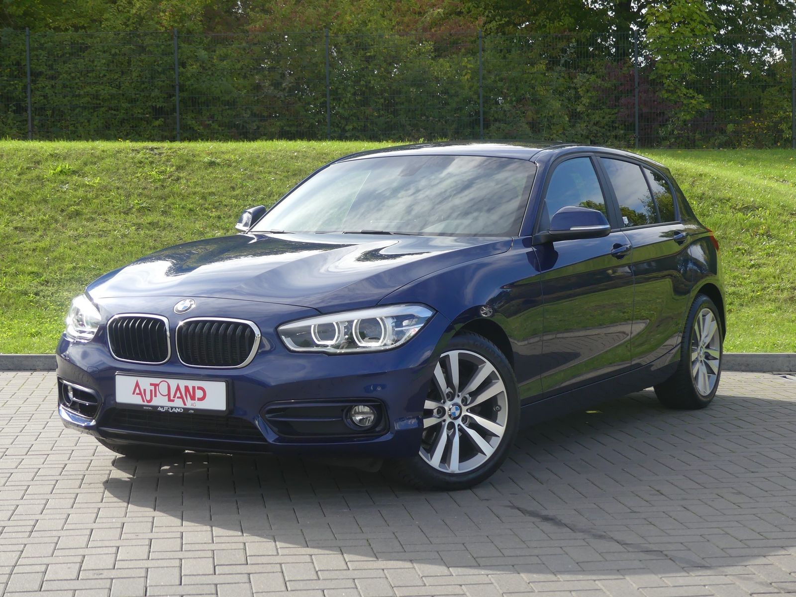 BMW 118i Sport Line LED Allwetter Sitzheizung Tempom imagem 2