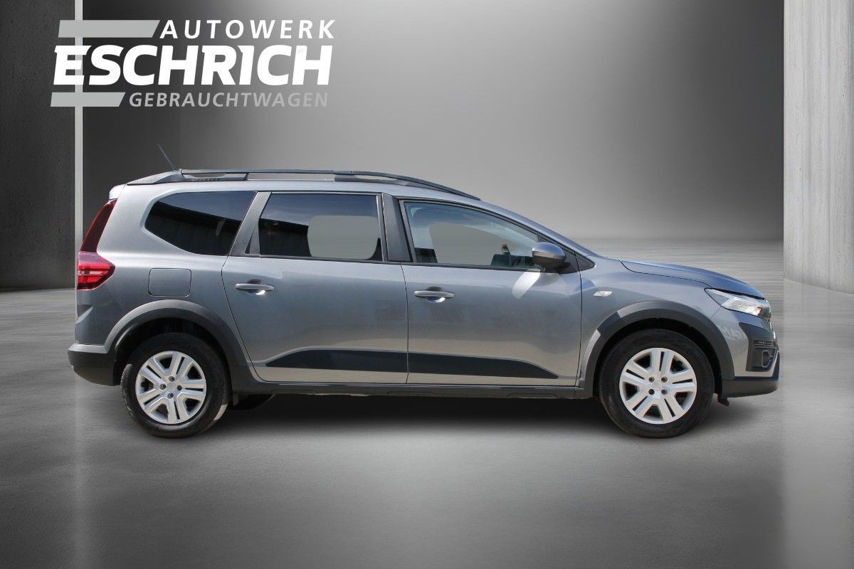 Fahrzeugabbildung Dacia Jogger Expression TCe 110