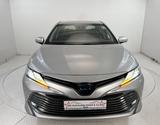 Toyota Camry Hybrid Executive*2,5i-131 kW*LED*Automatik - silberne Toyota Camry