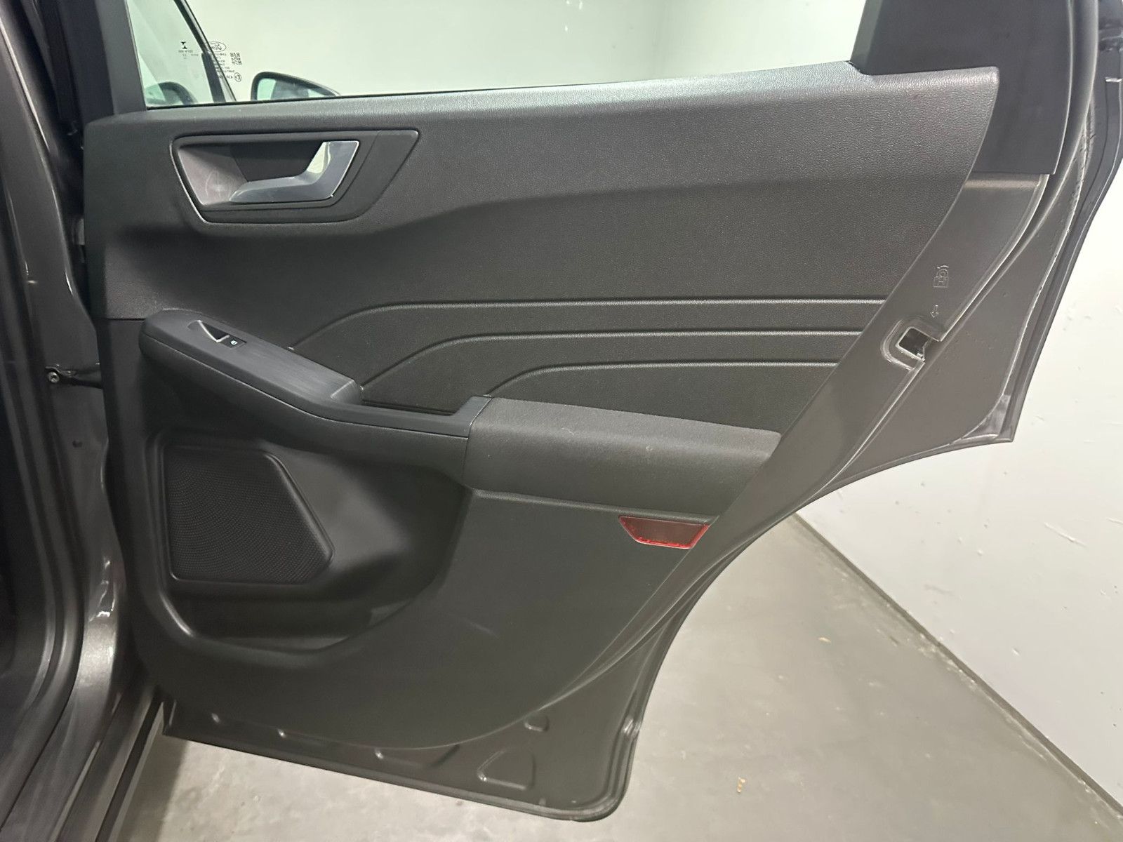 Fahrzeugabbildung Ford Kuga 2.5 Duratec PHEV Cool & Connect CVT*NAVI*
