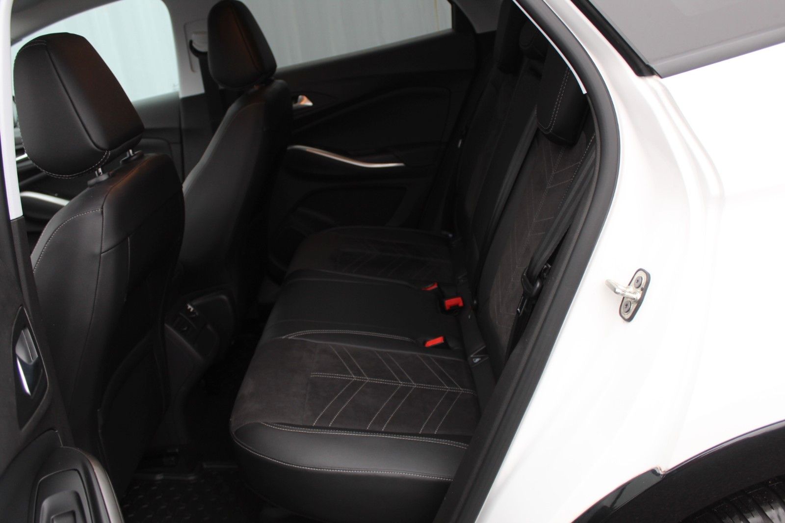Fahrzeugabbildung Opel Grandland GS Line Automatik*Kamera*Sitzheizung