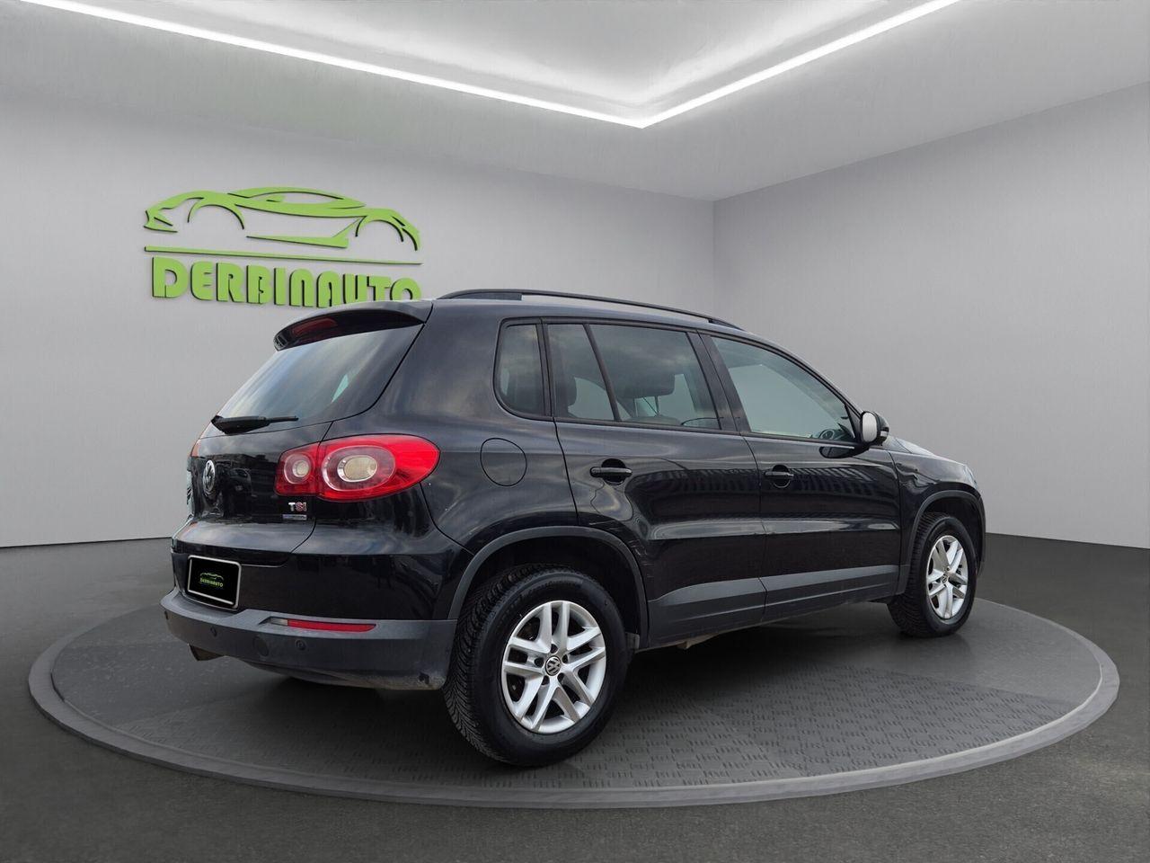 Volkswagen Tiguan 2010 — photo 6