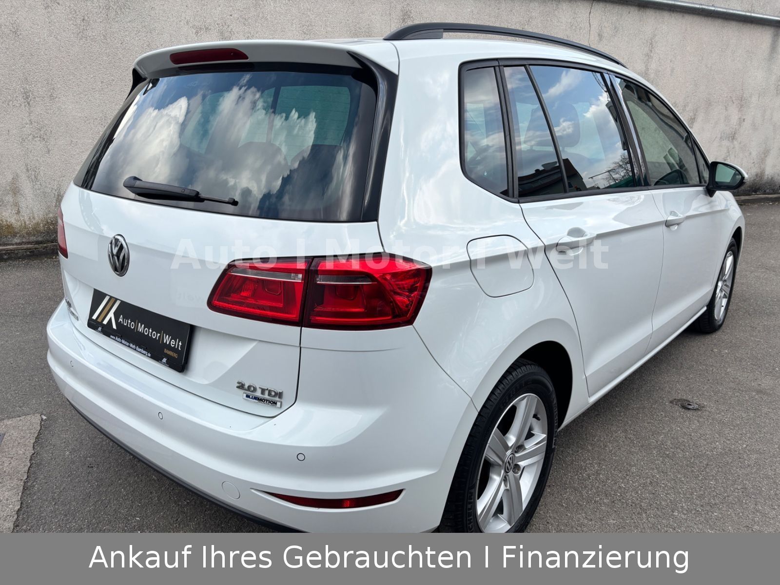 Fahrzeugabbildung Volkswagen Golf Sportsvan 1.Hand TEMPOMAT/ALU/KLIMA