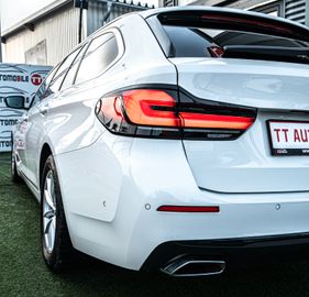 Fahrzeugabbildung BMW 520d Touring 1.HAND|H/K|LED|AHK|ACC|SHZ|LHZ|KAM.