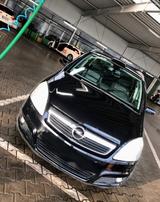 Opel Zafira 1.9 Diesel  7-Sitzer - Opel Zafira aus 2005 mit Diesel-Antrieb