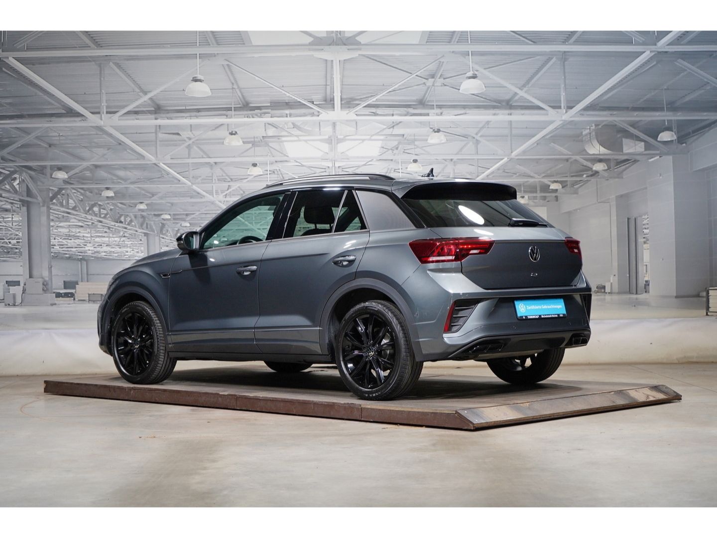 Volkswagen T-Roc 1.5 TSI R-Line Black Style NAVI LED foto 2