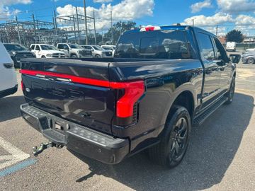 Ford F150 Lightning Lariat gr. Batterie im Vorlauf+20
