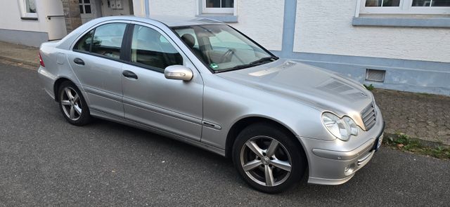 Mercedes-Benz C 200 C -Klasse Lim. C 200 CDI