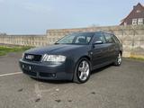 Audi A6 Avant 2.4 quattro tiptronic (Alcantara/AHK) - Audi A6 aus 2002 mit Benzin-Antrieb: Kombi, 2.4