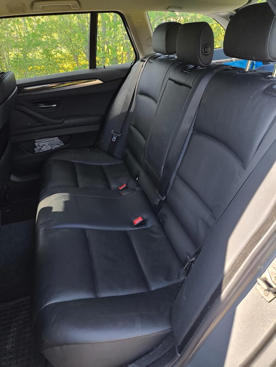 BMW 520 2010 — photo 10