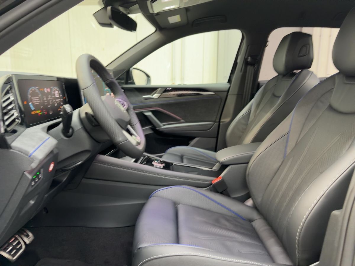 Volkswagen Tiguan - Bild 8