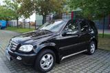 Mercedes-Benz ML 270 W163 Schwarz - gebrauchte Mercedes-Benz ML-Klasse aus dem Jahr 2003