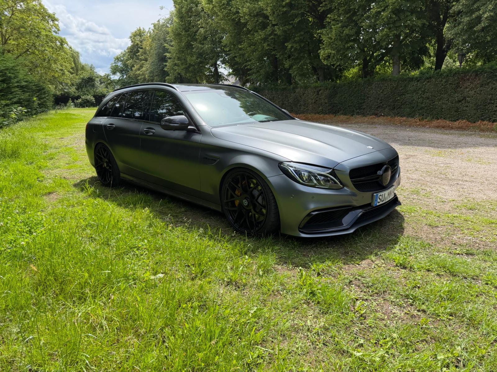 Mercedes-Benz C 63 AMG Mercedes-AMG C 63 T S Standard