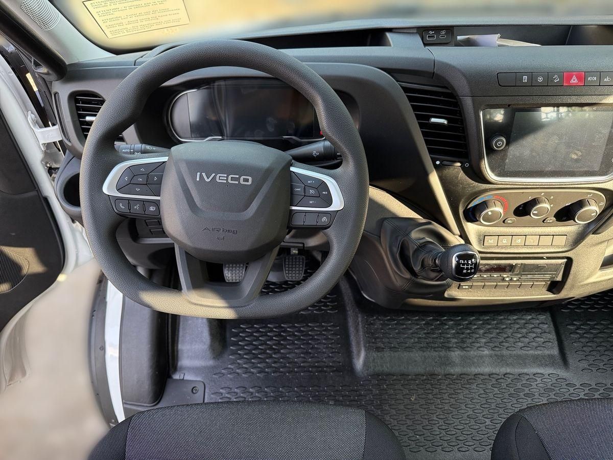 Fahrzeugabbildung Iveco Daily 70C18H Meiller Dreiseitenkipper