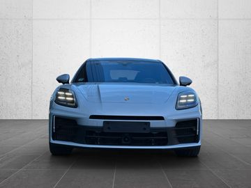 Porsche Panamera - 4