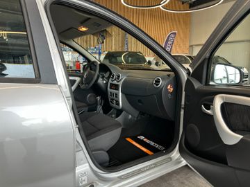 MYAUTOCENTER – Gebraucht- und Jahreswagen mit Werkstattservice in Pfaffenhofen Dacia Sandero Laureate *AHK*TÜV:328*1-Hand*