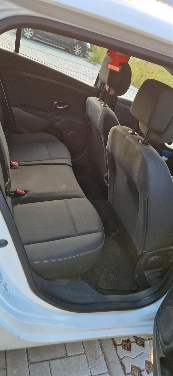 Renault Megane 2012 — photo 7