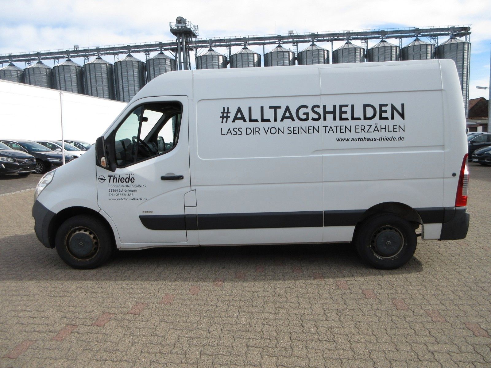 Fahrzeugabbildung Opel Movano L2H2 Kasten 2.3D 100KW  3,5t  6-Gang PDC