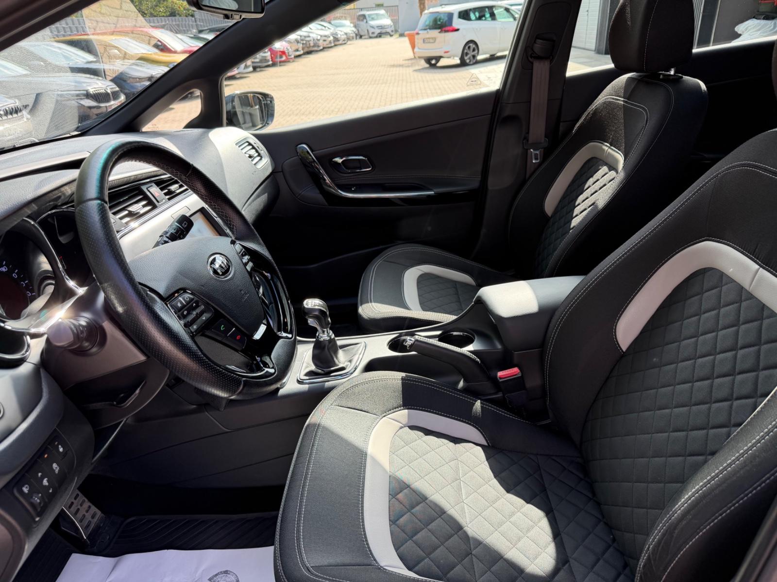 Kia cee'd Sportswagon GT-Line 2.Hand 86tkm Pano Navi