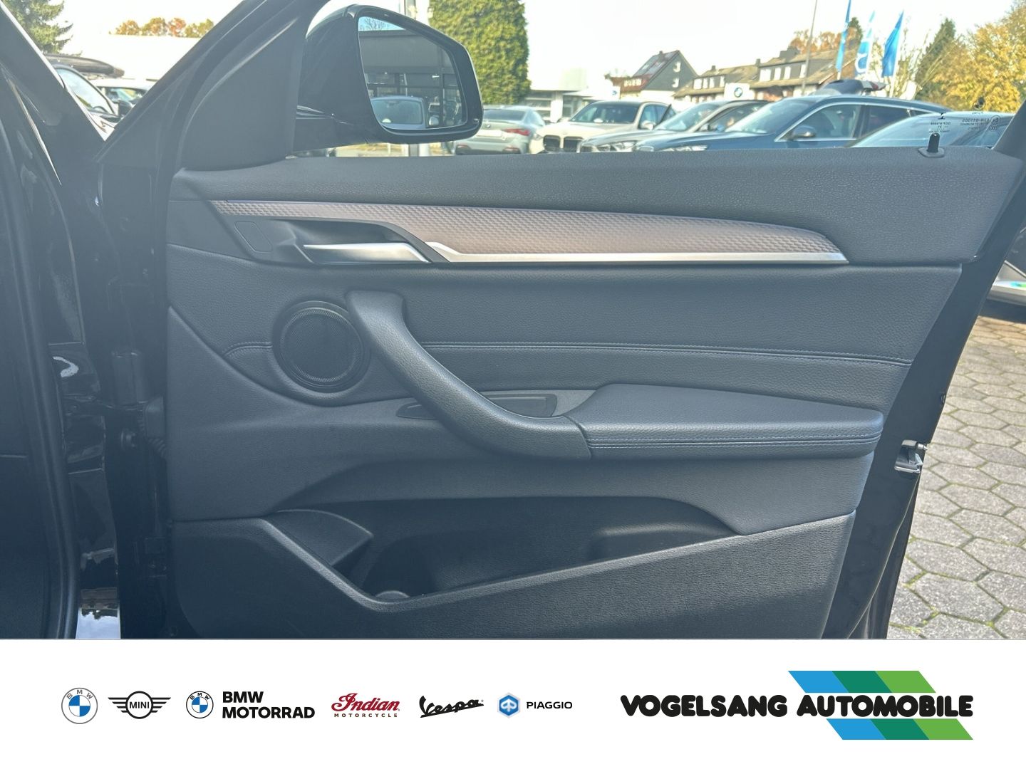 Fahrzeugabbildung BMW X2 xDriveM35i,Panodach,HeadUpD.,Rückfahrk.,ACC,H