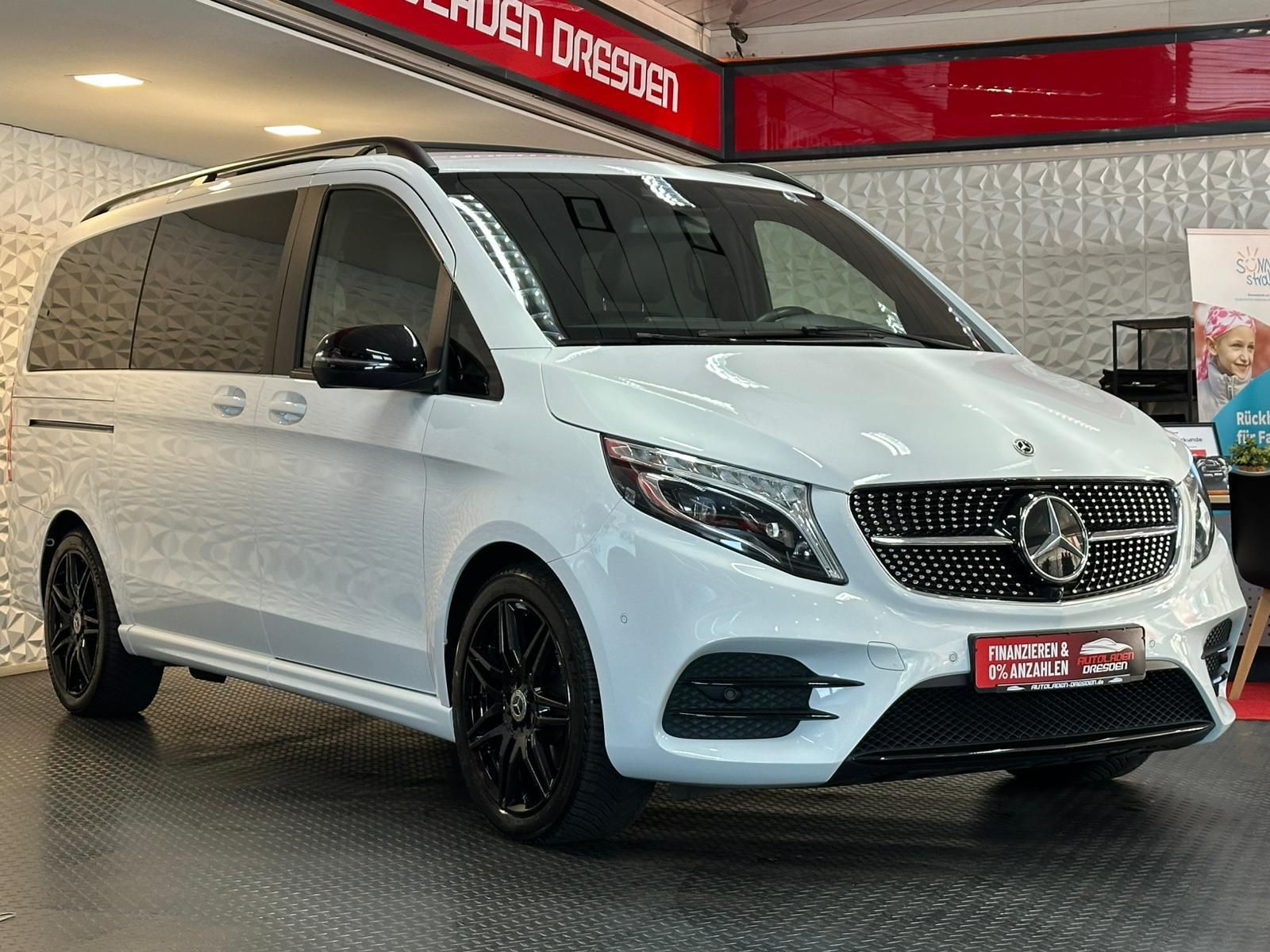 MERCEDES-BENZ V 250d EDITION 2020 AMG LANG* LED#AHK#PANO#SHZ - Image 2