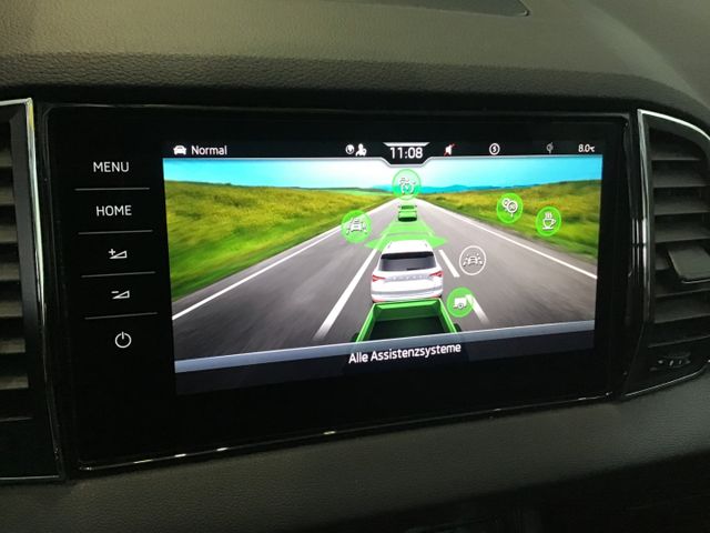 Fahrzeugabbildung Skoda Karoq Style 2.0 TDI 4x4 DSG/AHK/Navi/ACC/360°