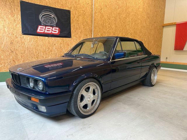 BMW e30 325i Cabrio