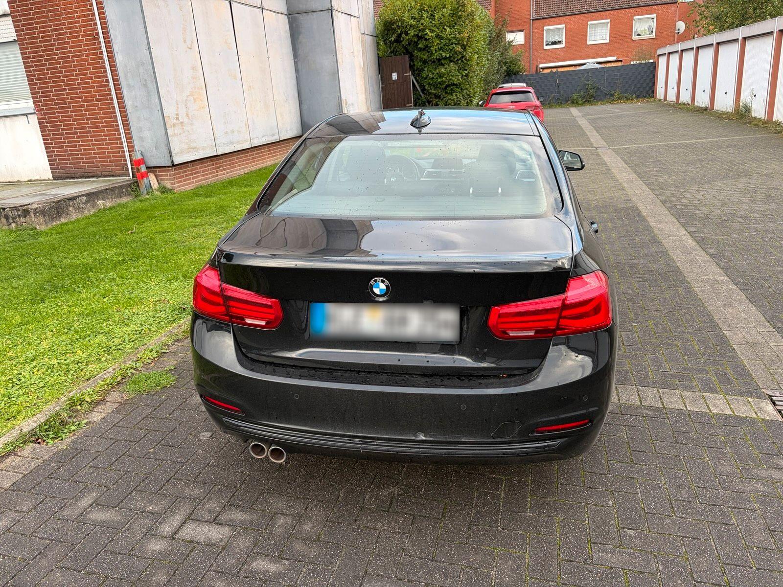 BMW 330