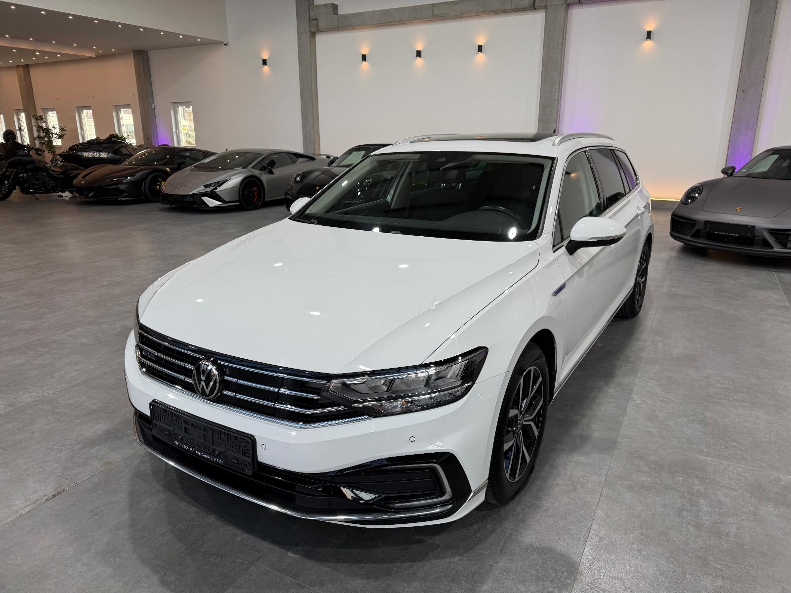 Volkswagen Passat Variant GTE*LED*Ambiente*Pano*Business-Pa