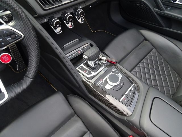 R8 Spyder 5.2 FSI performance quattro - Carbon