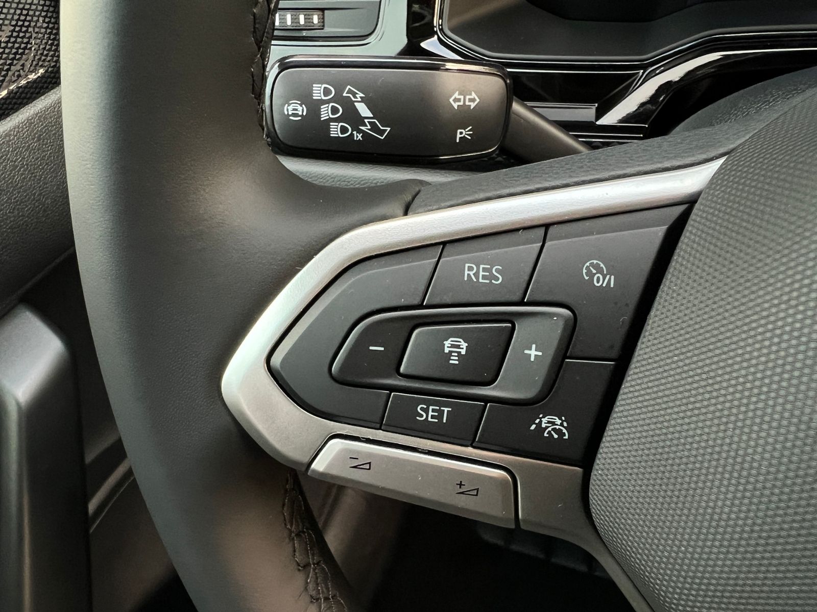 Fahrzeugabbildung Volkswagen Taigo Life 1.0 TSI *IQ.Light, ACC, Ready2Discove