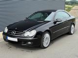 Mercedes-Benz CLK 220 CDI Sport Edition BI-Xenon*Navi*H&K*SHZ - Mercedes-Benz CLK 220 Gebrauchtwagen