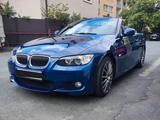 BMW 325i Cabrio - E93 - BMW: E93