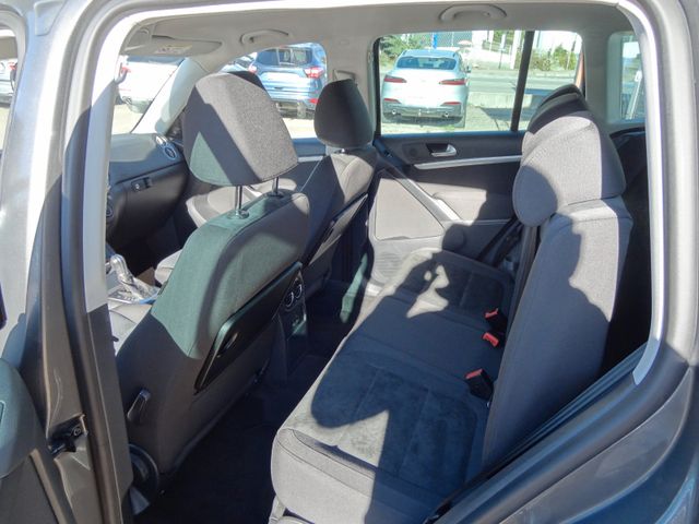 Fahrzeugabbildung Volkswagen Tiguan Sport & Style 4Motion/1.Hd/Kam/Navi/DSG/