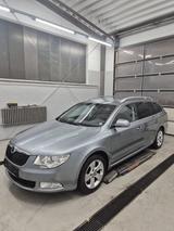 Skoda Superb 2 Liter Diesel Automatik / be... - Skoda Octavia: Super