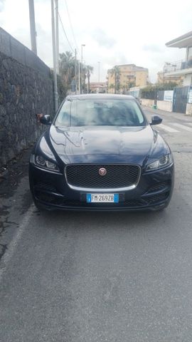 Jaguar F-Pace 2.0 D 180 CV Portfolio