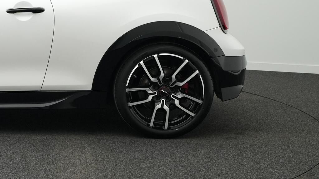 MINI John Cooper Works Cabrio - Bild 17