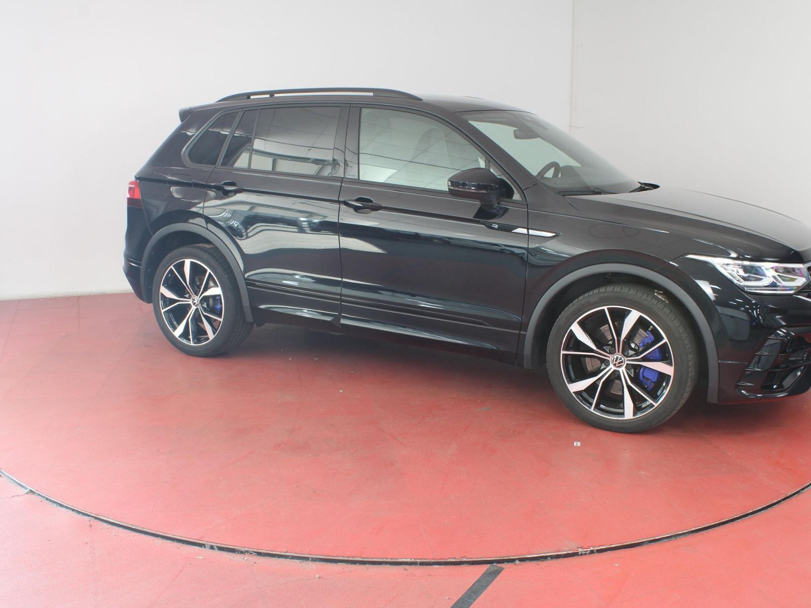 Volkswagen Tiguan R Black Style 2.0TSI DSG 424,-ohne Anzahl foto 23