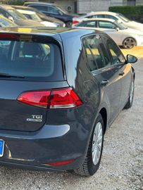 Volkswagen Golf - 7