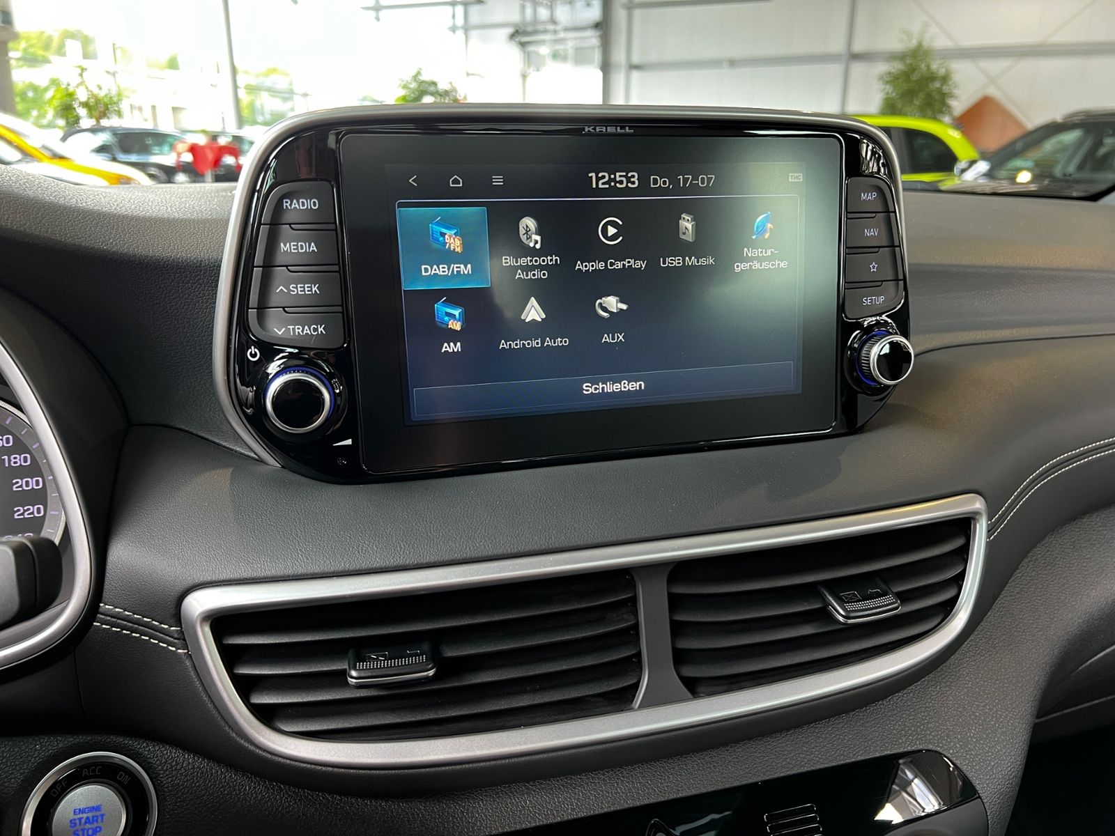 Fahrzeugabbildung Hyundai TUCSON Premium 4WD PANO LED LEDER