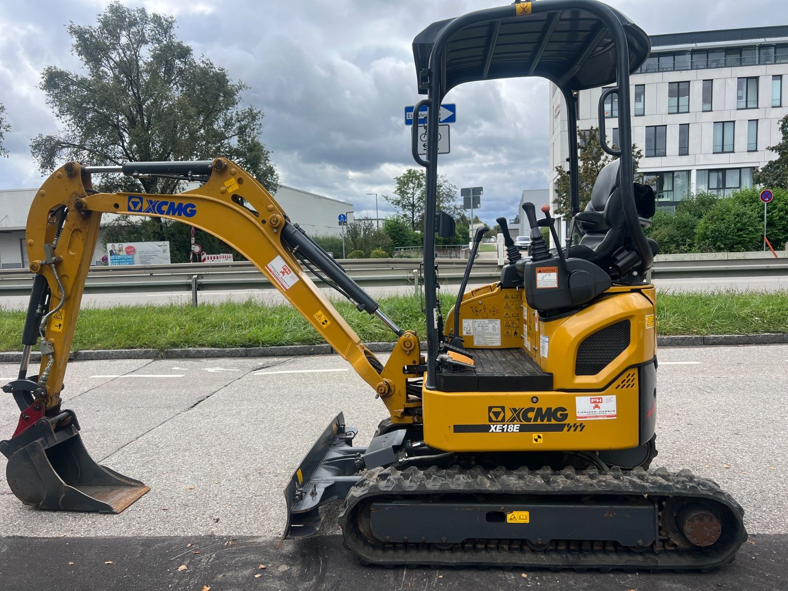 Fahrzeugabbildung Andere XCMG XE 18E