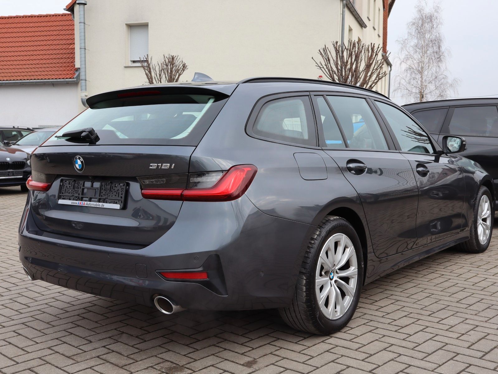 BMW 318i Touring Advantage Auto foto 3