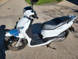 Peugeot Tweet 125 - PEUGEOT ROLLER TWEET 125