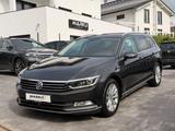 Volkswagen Passat Variant 2.0*TDi* Kamera*Panorama-Dach* - Volkswagen Passat Variant mit Diesel-Antrieb: Panorama Dach