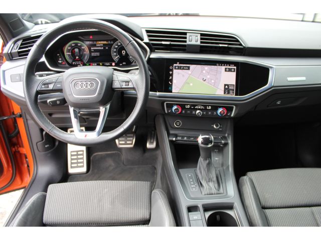 Q3 45 TFSI e Hybrid Str.  S-Line*Pano*Navi*AHK*1