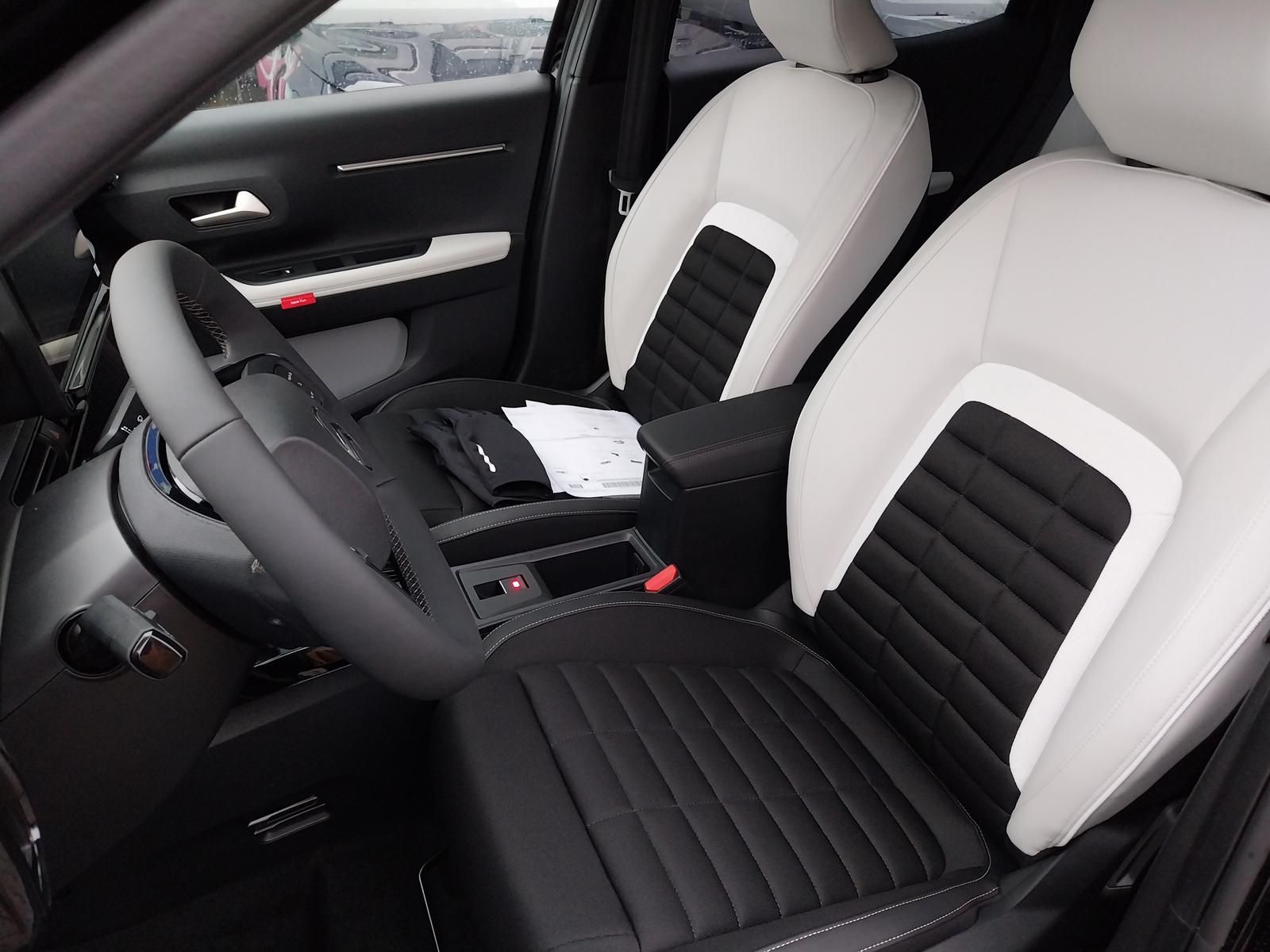 Citroën ë-C3 Aircross - Bild 12